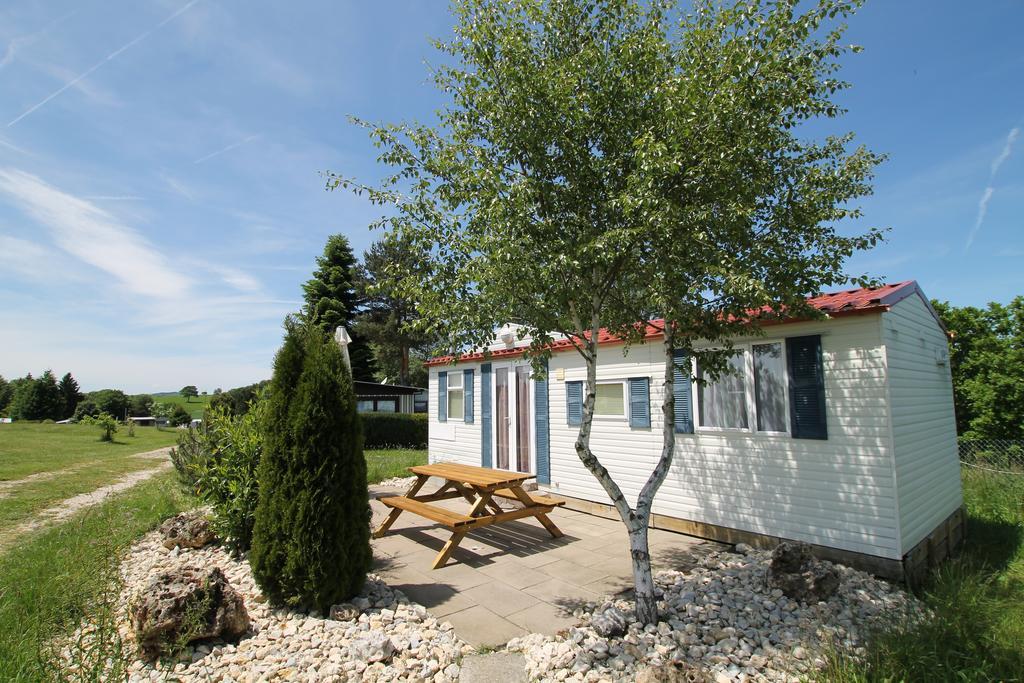 Azur Camping Schwaebische Alb ซอนเนนบูล ภายนอก รูปภาพ